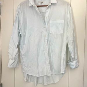 Madewell • Oversized White Button Up with Side Button Detail • Size S